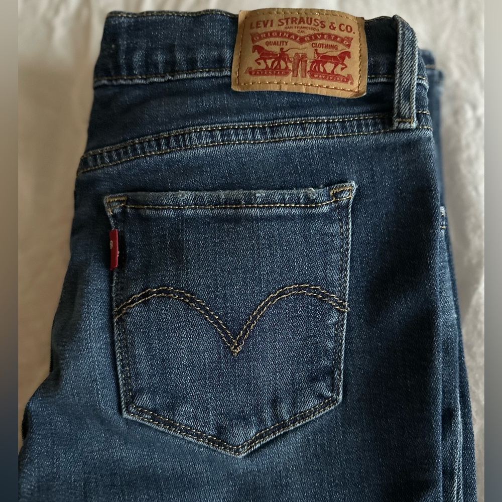 Levi’s 712